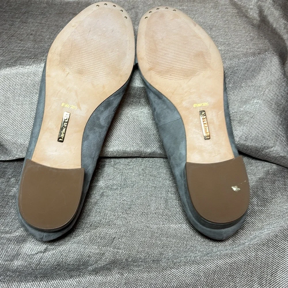 Louise et Cie Lo-Brianna Buckle Gray Suede Pumps Size 8.5